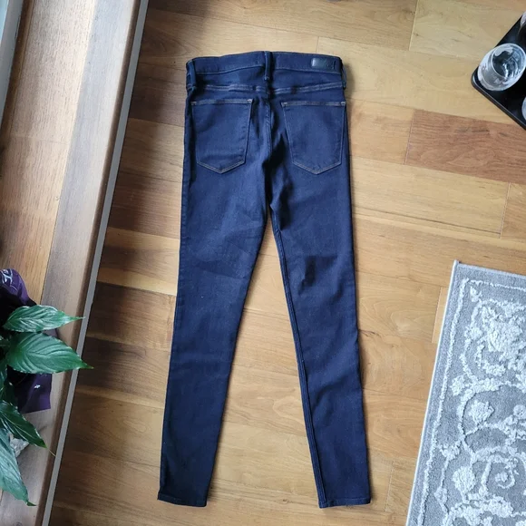 A&F 👖 jeans - Picture 2 of 4